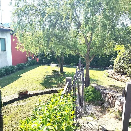 Le Ortensie Di Garda Aparthotel Monzambano